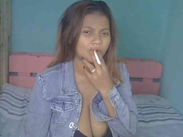 Bellalabelle webcam