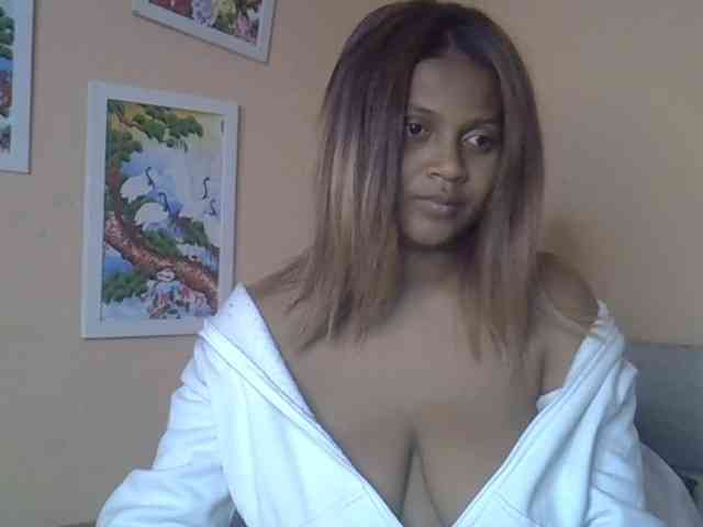 Bellalabelle webcam