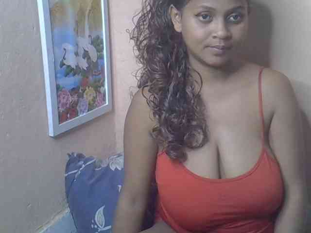 Bellalabelle webcam