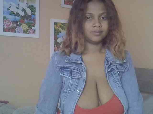 Bellalabelle webcam