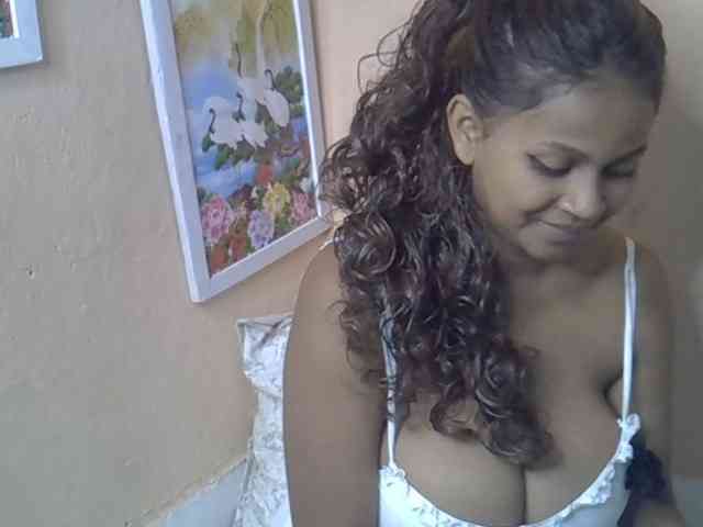 Bellalabelle webcam