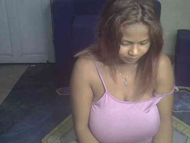 Bellalabelle webcam