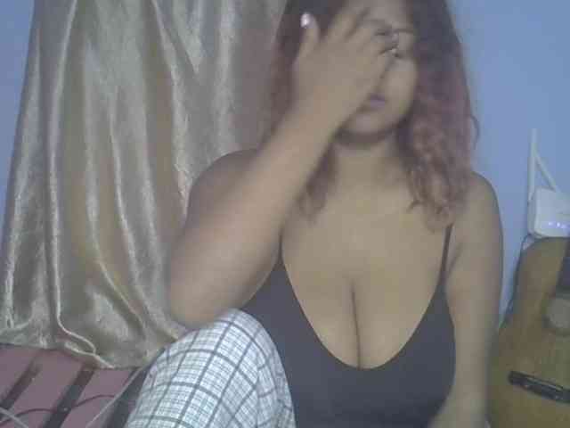 Bellalabelle webcam