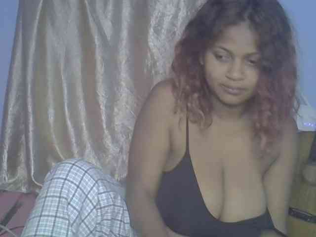 Bellalabelle webcam