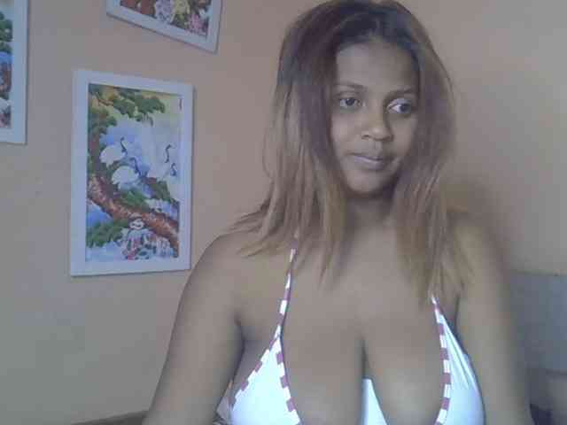 Bellalabelle webcam