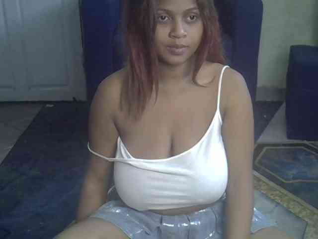 Bellalabelle webcam