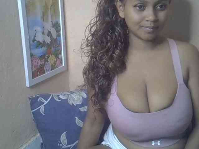 Bellalabelle webcam
