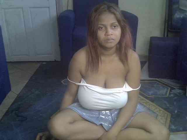 Bellalabelle webcam