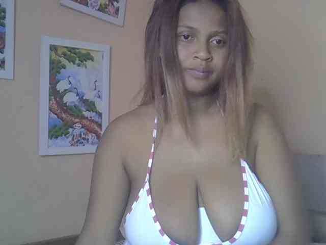 Bellalabelle webcam