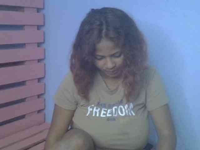 Bellalabelle webcam