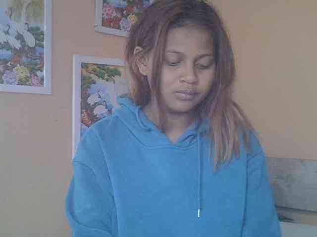 Bellalabelle webcam