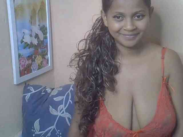 Bellalabelle webcam