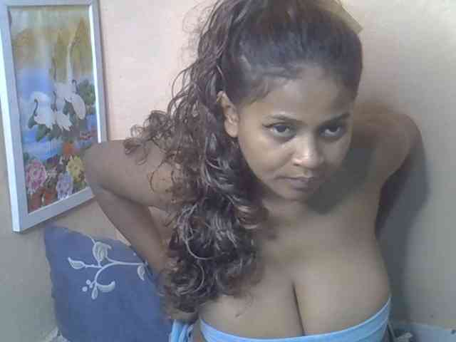 Bellalabelle webcam