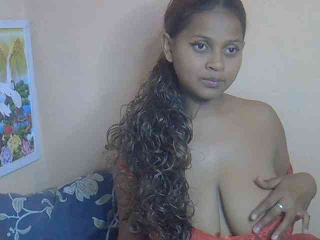 Bellalabelle webcam
