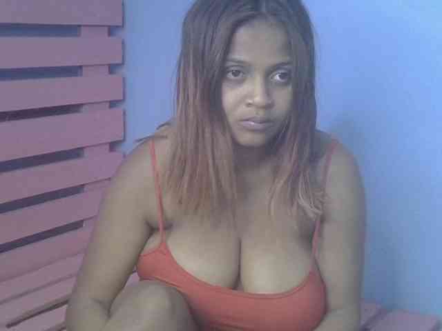 Bellalabelle webcam