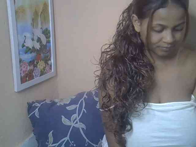 Bellalabelle webcam