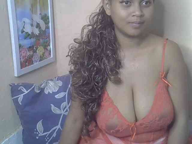 Bellalabelle webcam