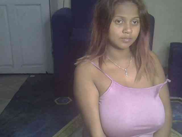 Bellalabelle webcam