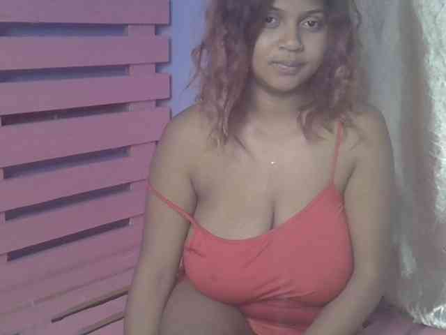 Bellalabelle webcam