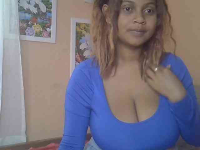 Bellalabelle webcam