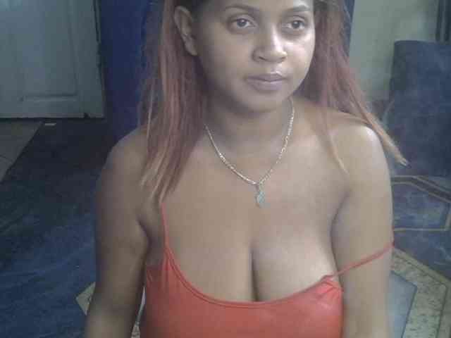 Bellalabelle webcam