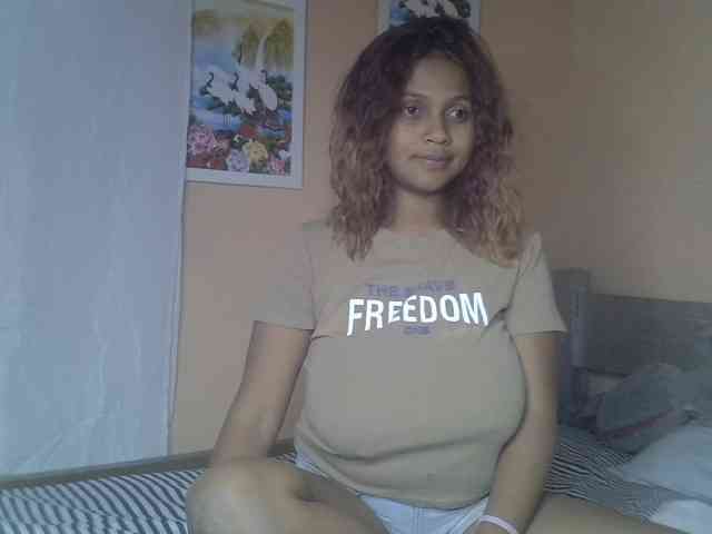 Bellalabelle webcam