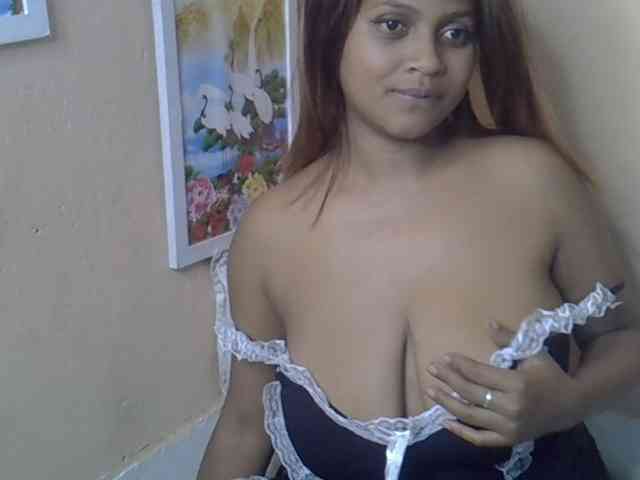 Bellalabelle webcam