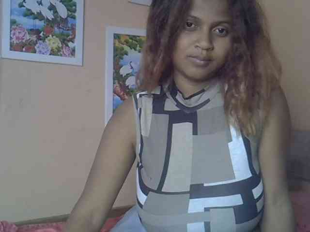 Bellalabelle webcam