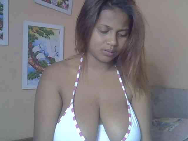 Bellalabelle webcam