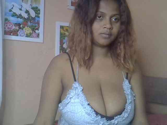 Bellalabelle webcam