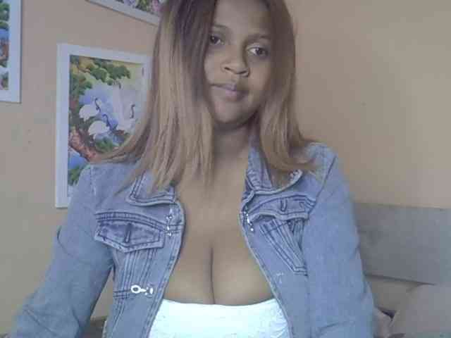 Bellalabelle webcam