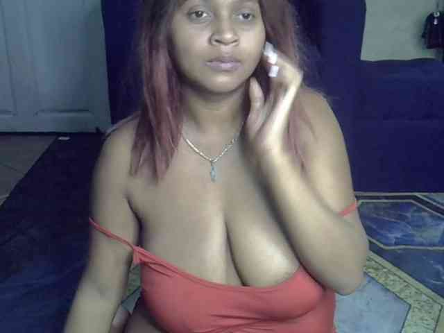 Bellalabelle webcam