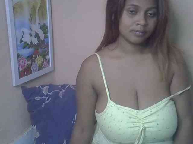 Bellalabelle webcam