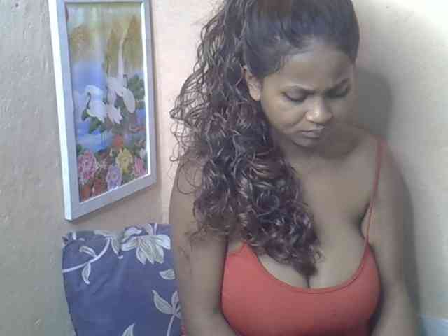 Bellalabelle webcam