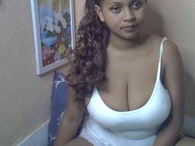 Bellalabelle webcam
