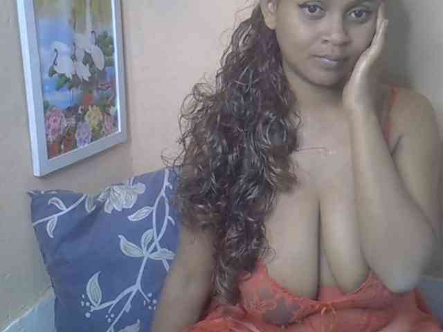 Bellalabelle webcam