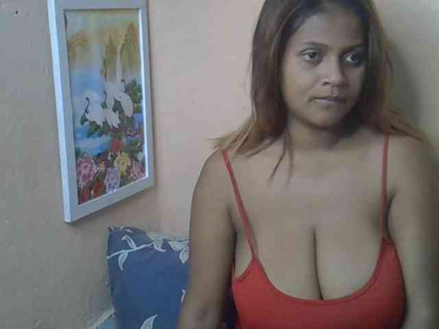Bellalabelle webcam