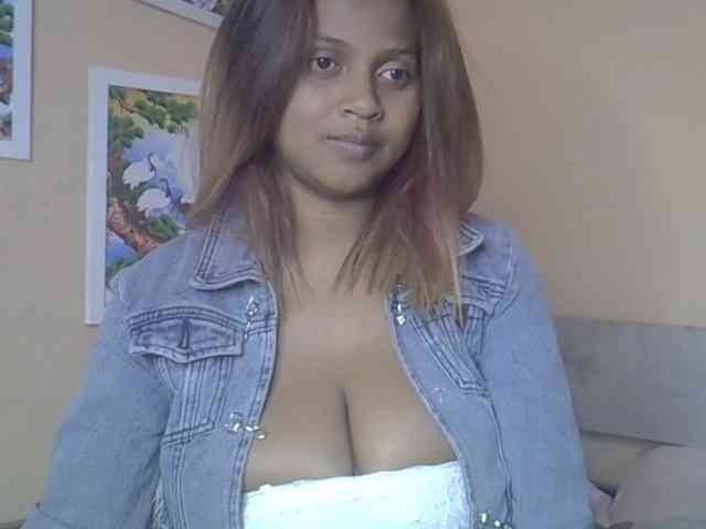 Bellalabelle webcam