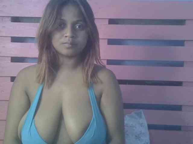 Bellalabelle webcam