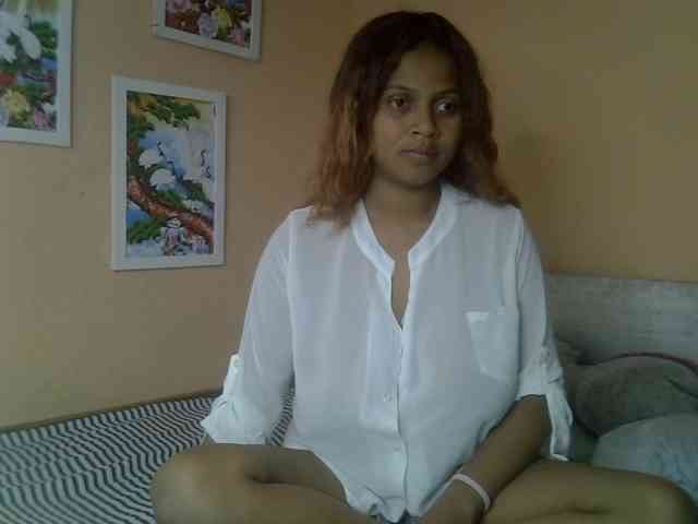 Bellalabelle webcam