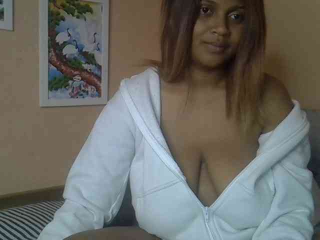 Bellalabelle webcam
