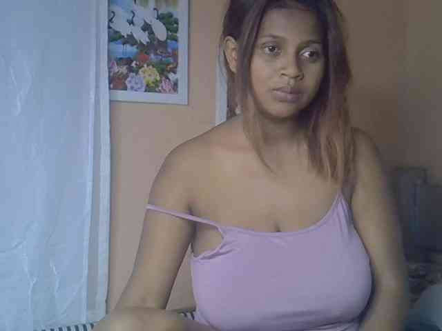 Bellalabelle webcam