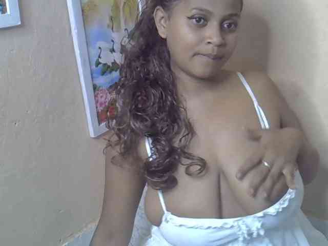 Bellalabelle webcam