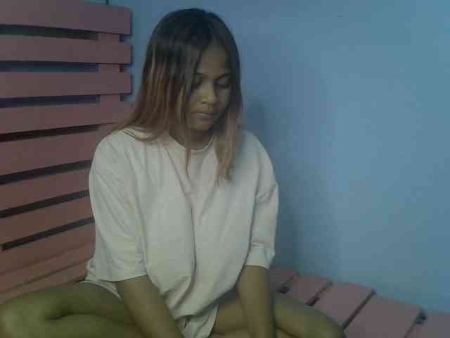 Bellalabelle webcam