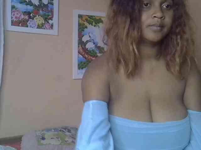 Bellalabelle webcam