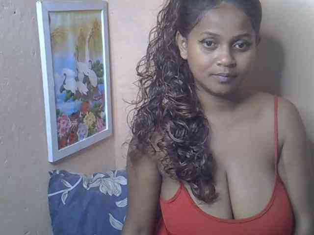 Bellalabelle webcam