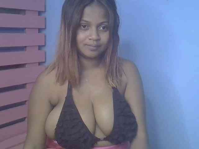 Bellalabelle webcam
