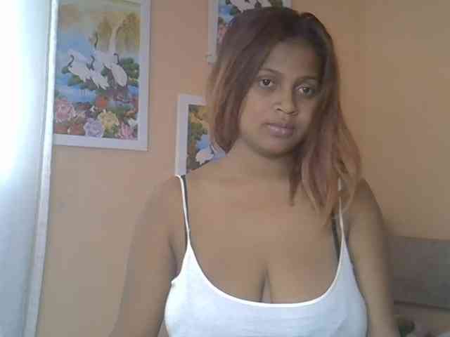 Bellalabelle webcam