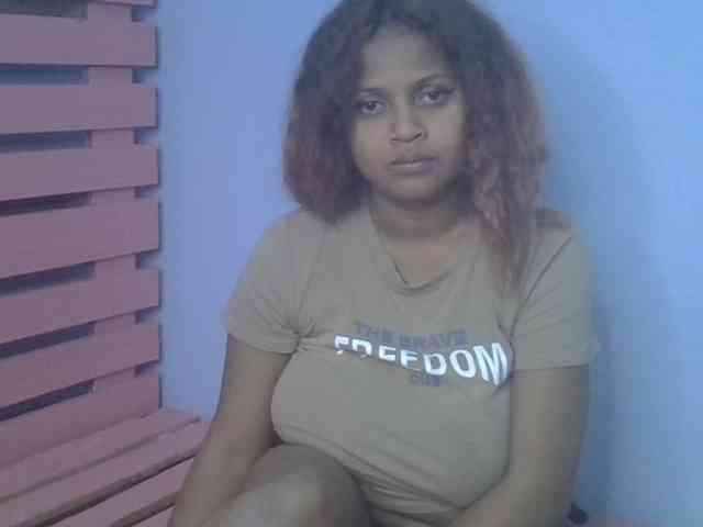 Bellalabelle webcam