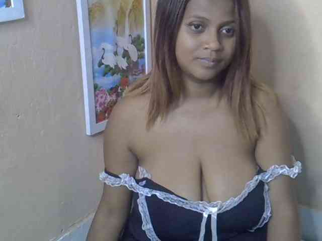 Bellalabelle webcam